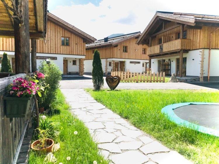 Sieglhub Chalets - Appartements - Hotel Flachau Dış mekan fotoğraf